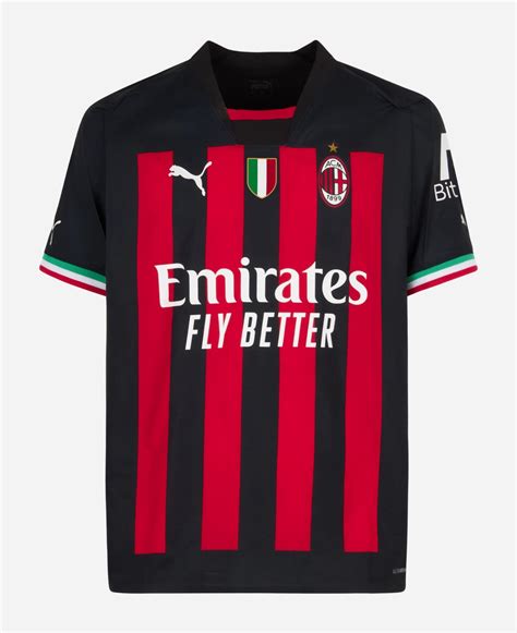 2022/23 AC Milan Home Kit.
